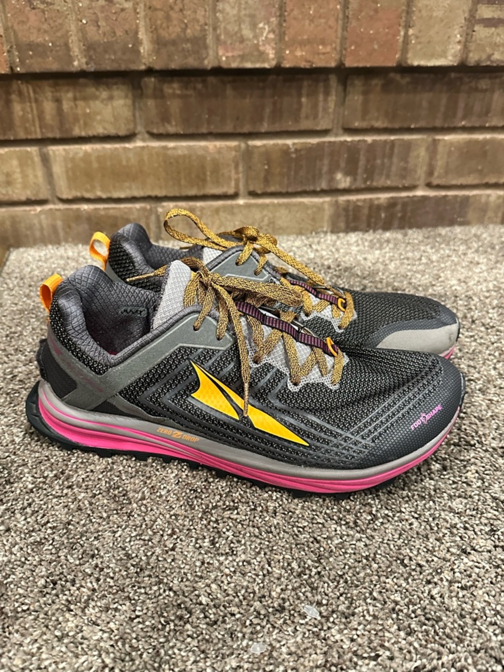 Altra Timp 1.5 Trail Running Shoes Women's 10 Chunky Gorpcore Athletic Techwear